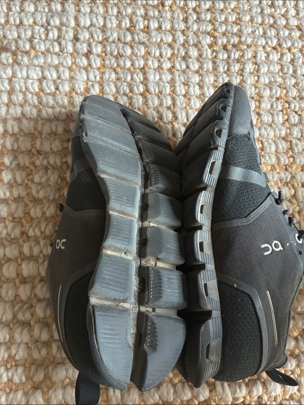 On Running Size 8 Women’s Running Shoes in Charcoal Gray - Picture 5 of 6